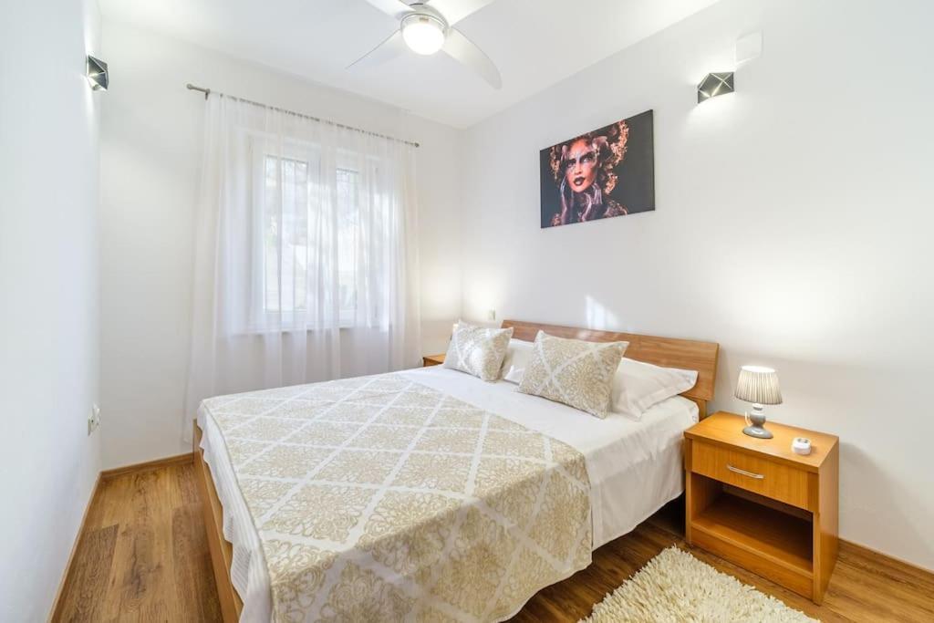 Peters Apartment 苏提万 外观 照片